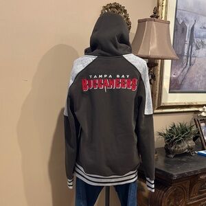 NFL Team Apparel Tampa Bay Buccaneers Hoodie w/Logo Details M, unisex